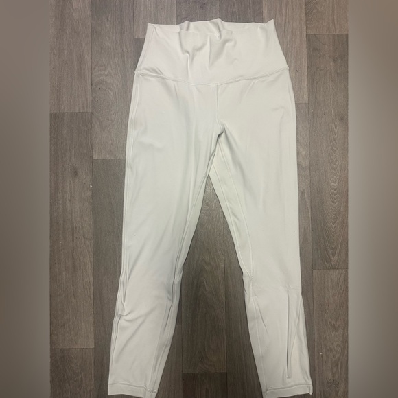 🤍🧁Lululemon Set🧁🤍 - Picture 7 of 7